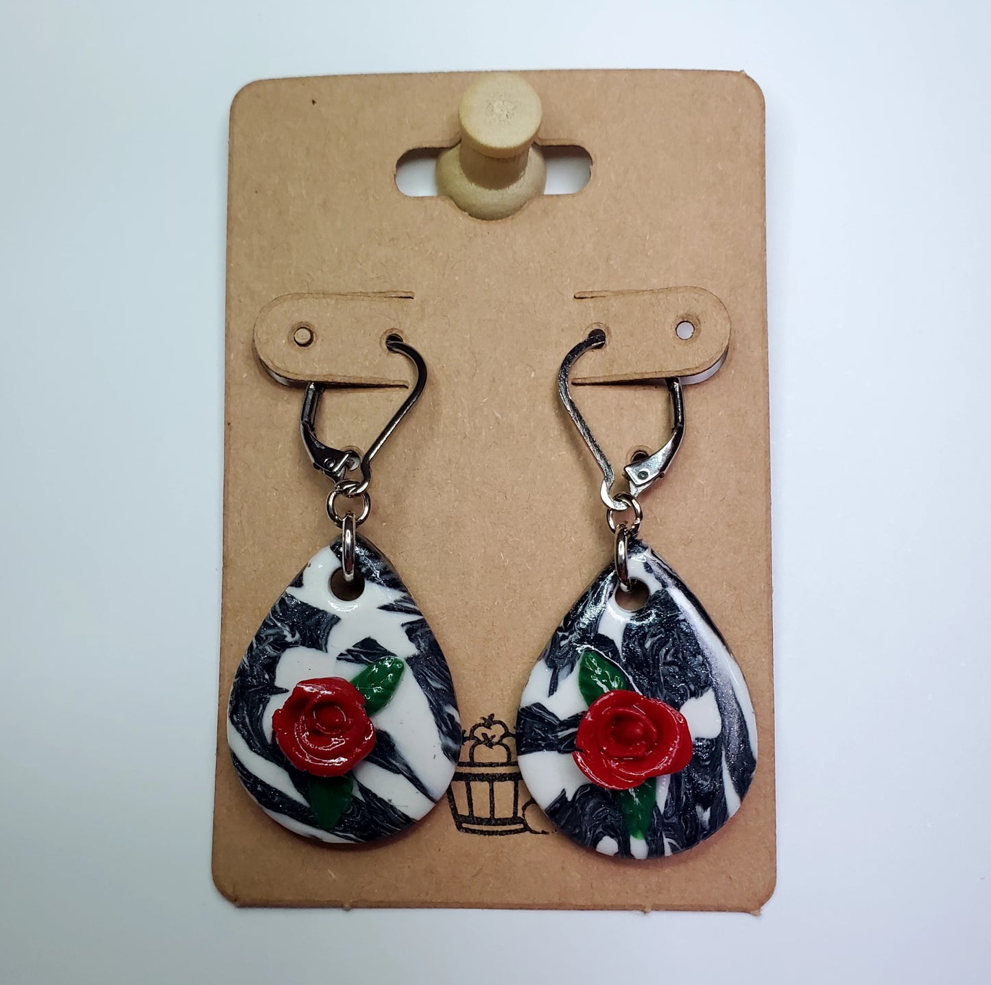 Black & White Teardrop Earrings With Roses